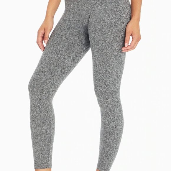 Zobha Pants - Zobha Melange Capri Leggings